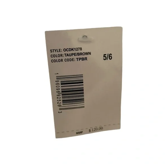 DKNY Kids 5/6 Winter Puffer Coat NWT - Picture 5 of 7